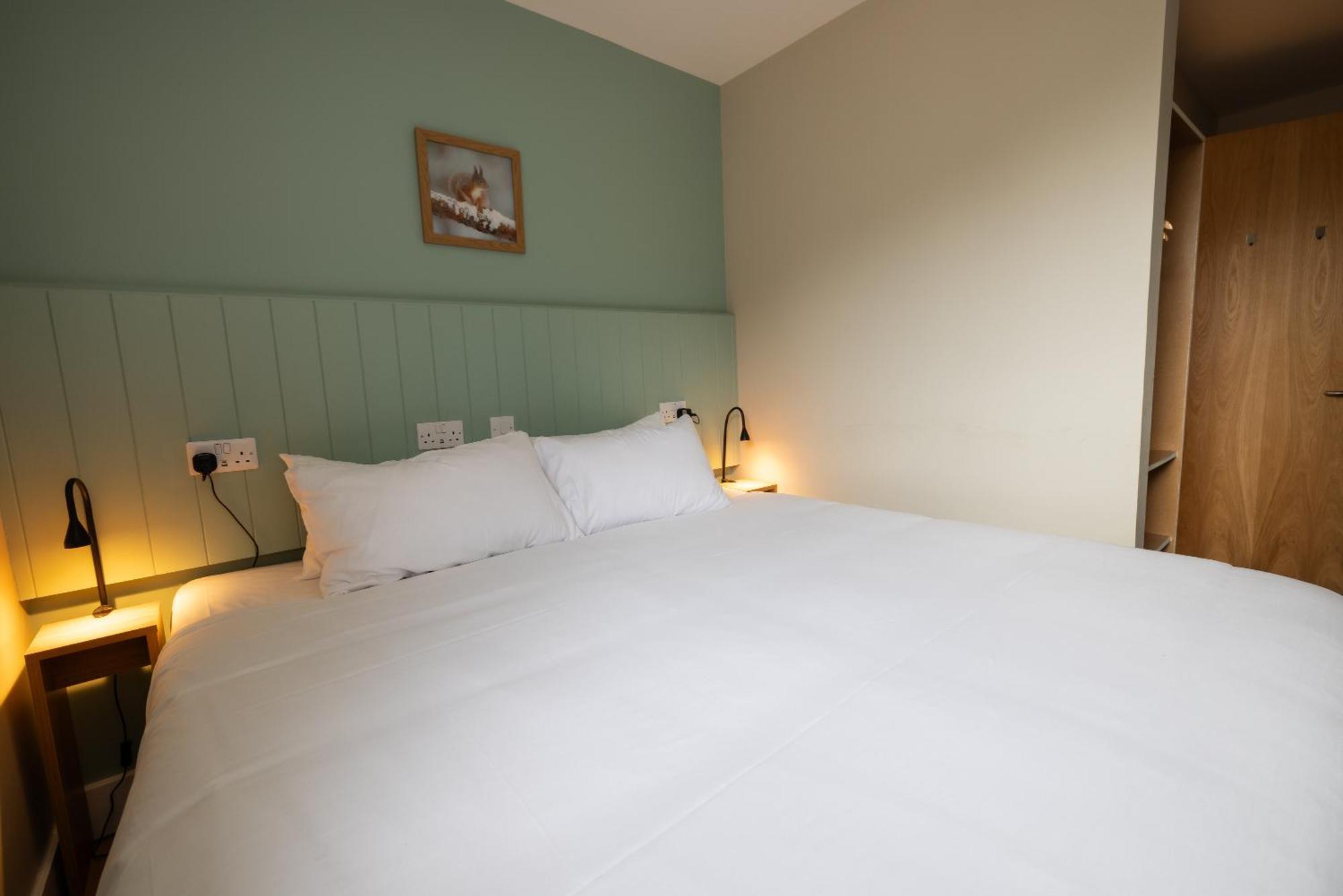 An Spiris Accommodation At Dundreggan Rewilding Centre Экстерьер фото