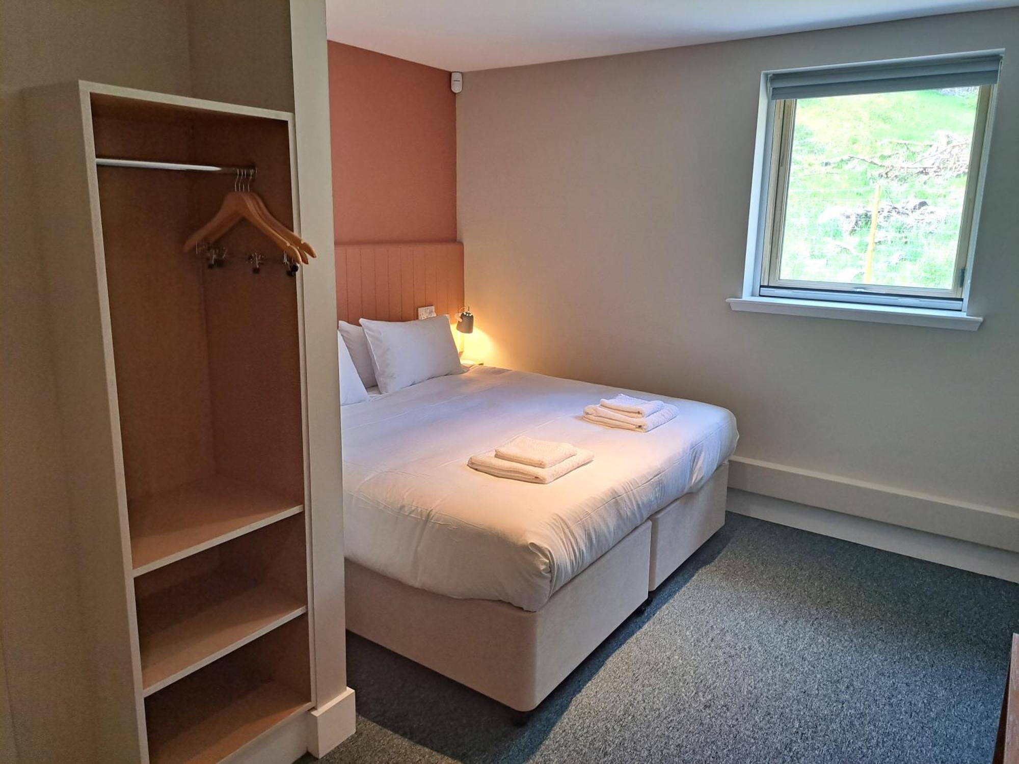 An Spiris Accommodation At Dundreggan Rewilding Centre Экстерьер фото